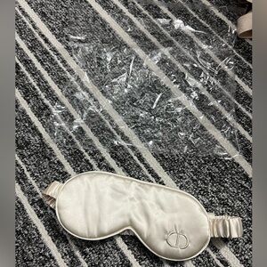 Elegant Dior Cream Satin Sleep Mask